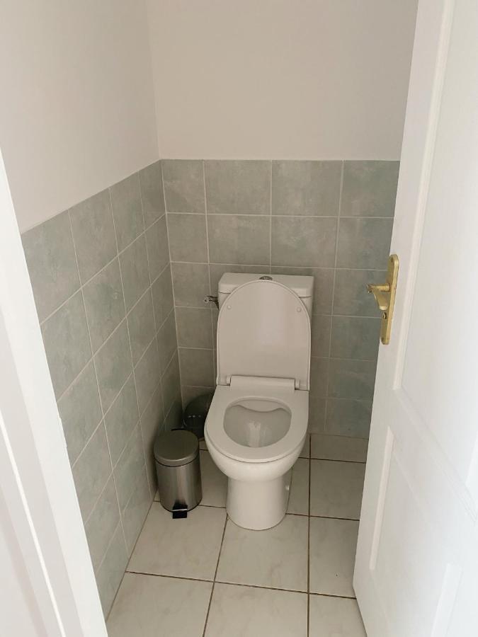 22 Chic & Cosy Grand Appart 92M2 Parking Gratuit Hypercentre Netflix Saint-Etienne  Exterior foto