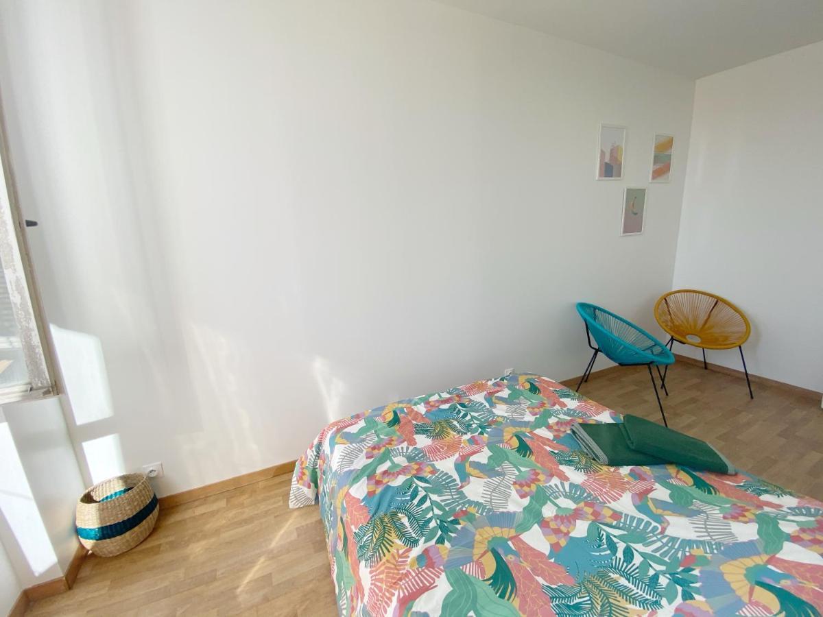 22 Chic & Cosy Grand Appart 92M2 Parking Gratuit Hypercentre Netflix Saint-Etienne  Exterior foto